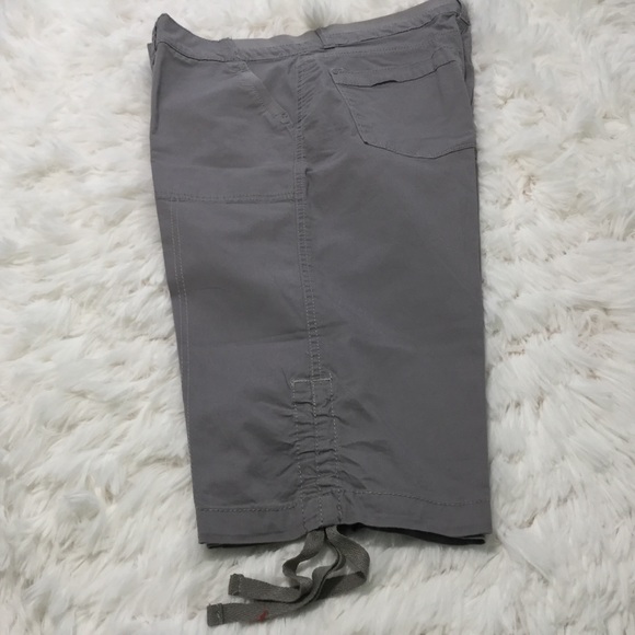 Lee - Women Gray Related Fit Capri - Picture 5 of 6